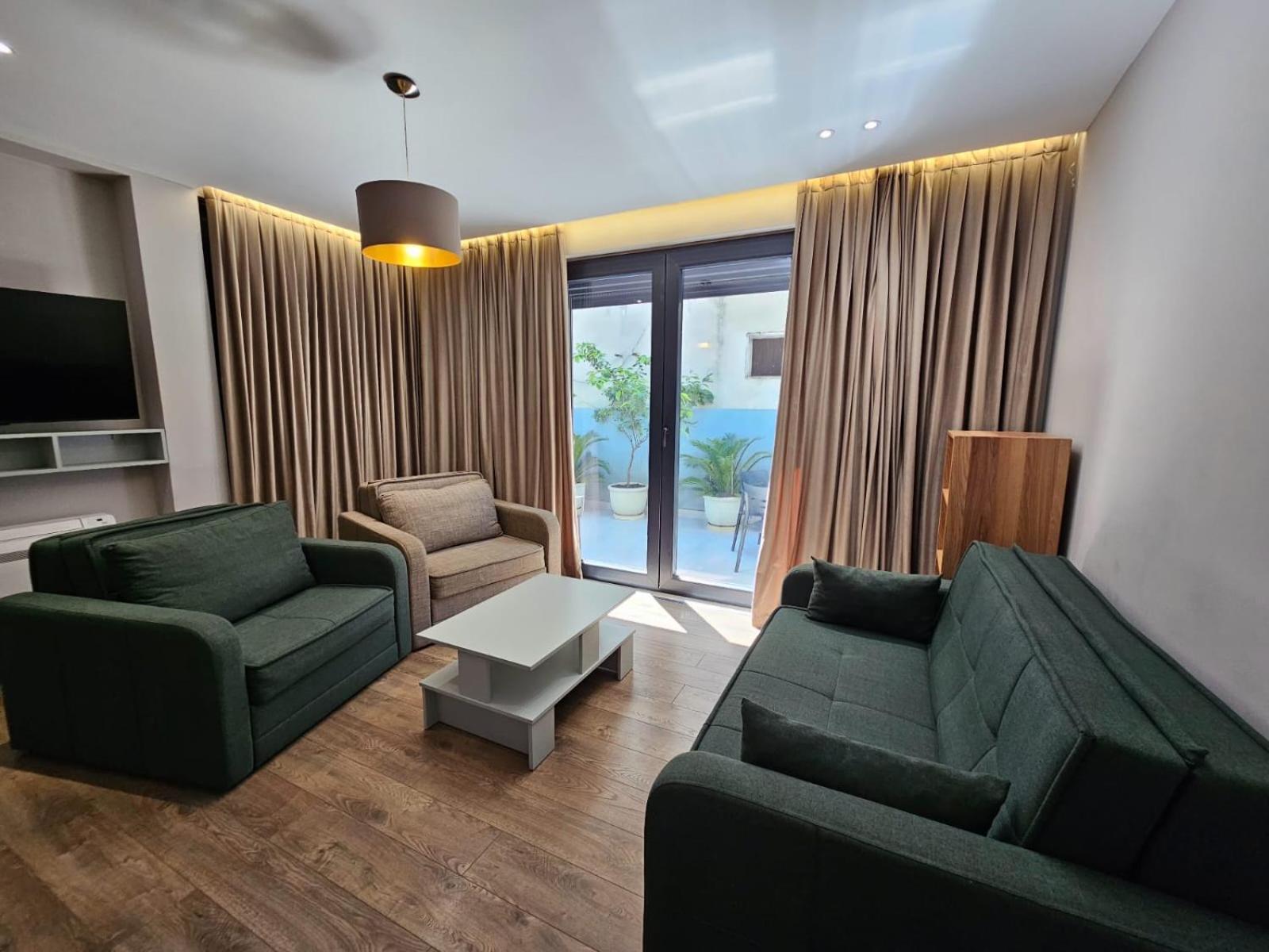 Vila-Amo Tirana Center Εξωτερικό φωτογραφία